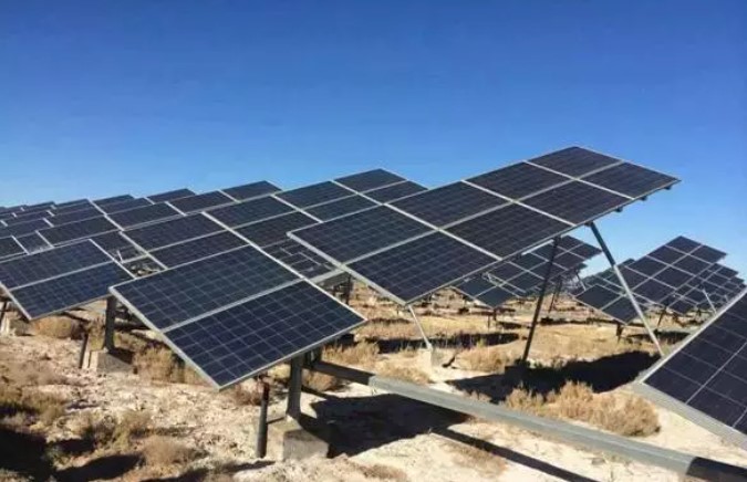 太陽光発電追尾システム
